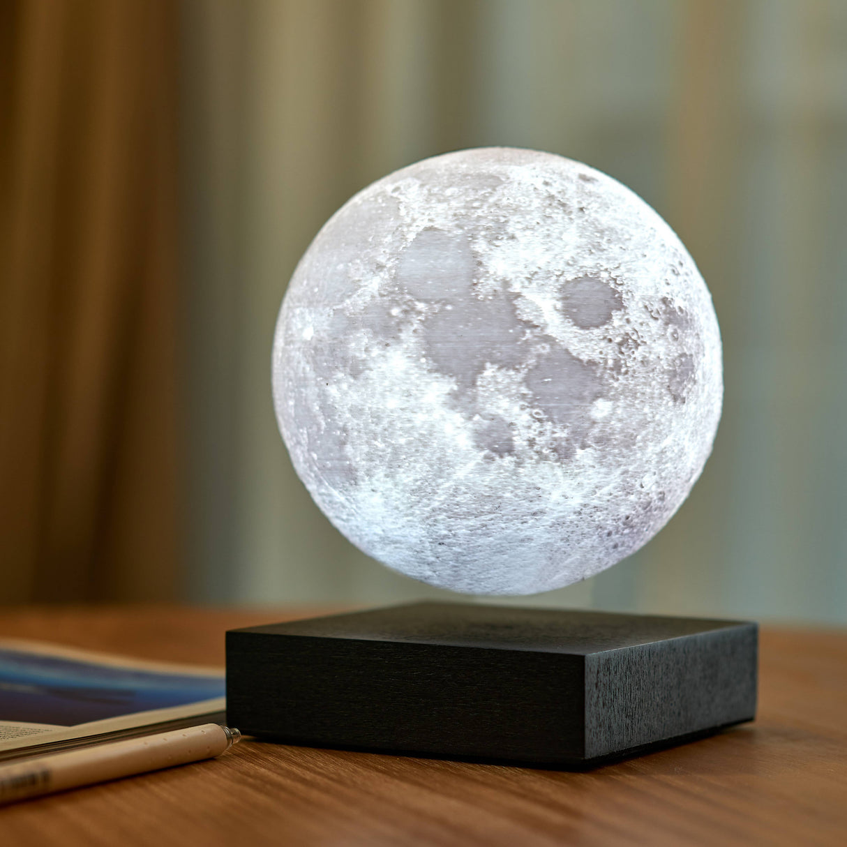 Smart Floating Moon Lamp